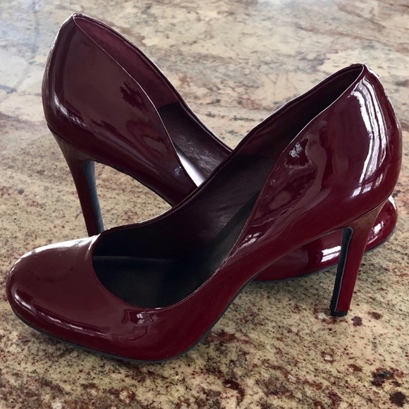Jessica Simpson Shoes - Jessica Simpson LIKE NEW Patent Leather, Red Heels
